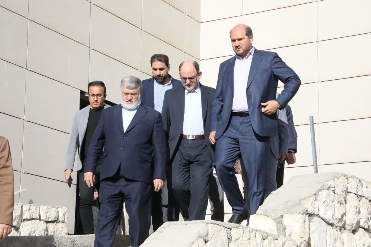 آلبوم تصویری / بازدید معاون اجرایی رئیس جمهور و سخنگوی دولت از پروژه بیمارستان شهید بهشتی ارومیه