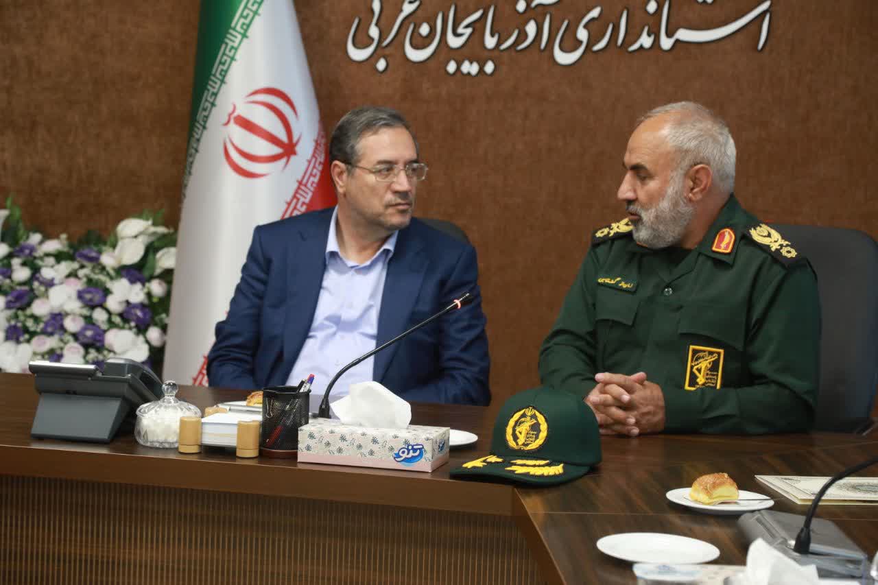دیدار جمعی از فرماندهان سپاه با استاندار آذربایجانغربی + تصاویر