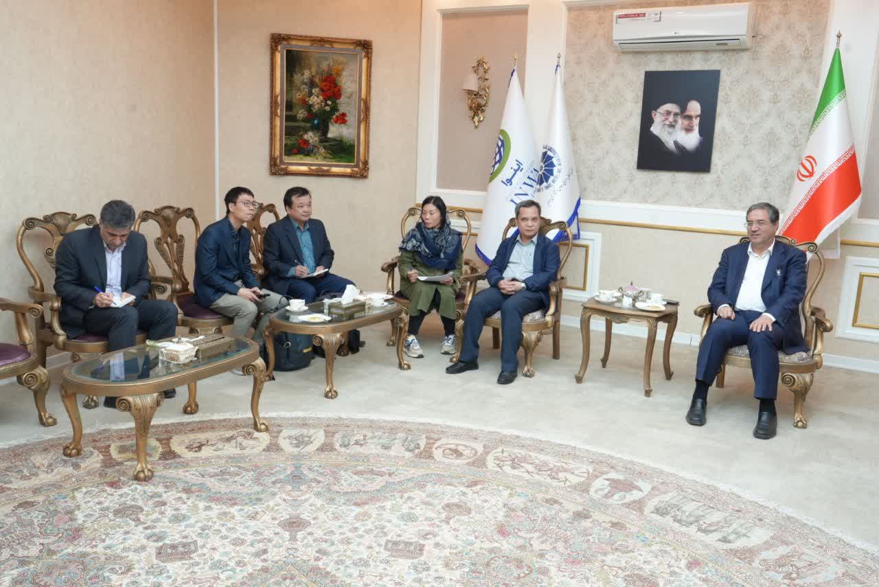 تأکید استاندار آذربایجانغربی بر توسعه تعاملات تجاری ایران و ویتنام