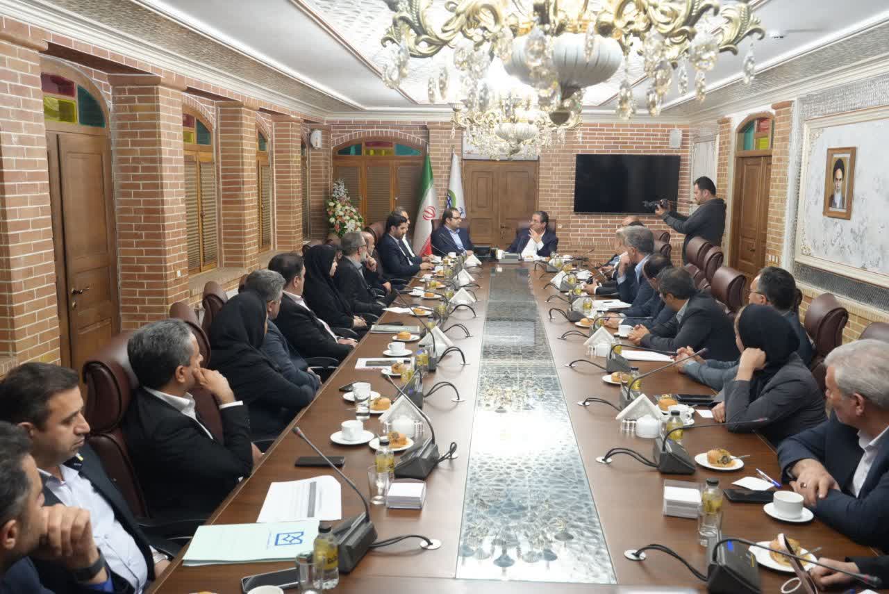 برگزاری نشست مشترک استاندار آذربایجانغربی با معاون برنامهریزی، نوآوری و هوشمندسازی وزیر صمت + تصاویر