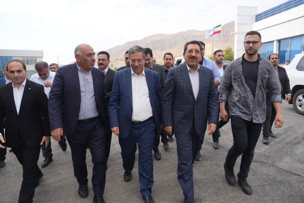 افتتاح واحد ریختهگران مارال جاوید در ارومیه + تصاویر