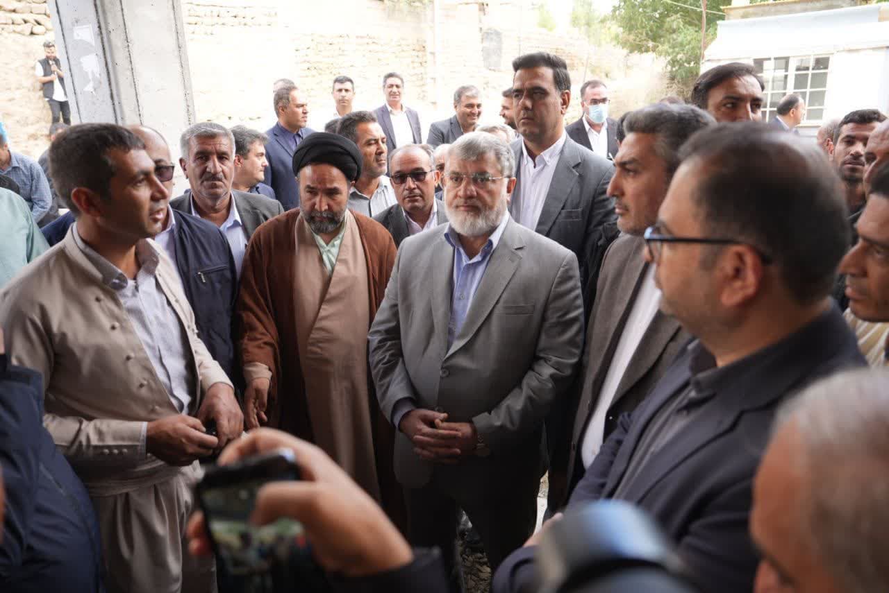 بازدید استاندار آذربایجانغربی از روند احداث مدرسه 6 کلاسه روستای جوهنی + تصاویر