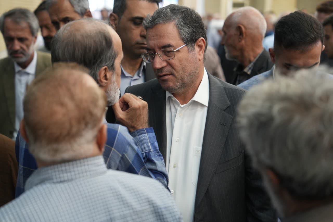 آلبوم تصویری / حضور استاندار آذربایجانغربی در آیین نماز جمعه ارومیه