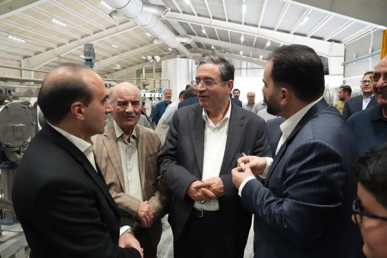 تکمیل زنجیره ارزش گلوکز در آذربایجانغربی با نوسازی و احیای 4 واحد راکد + تصاویر