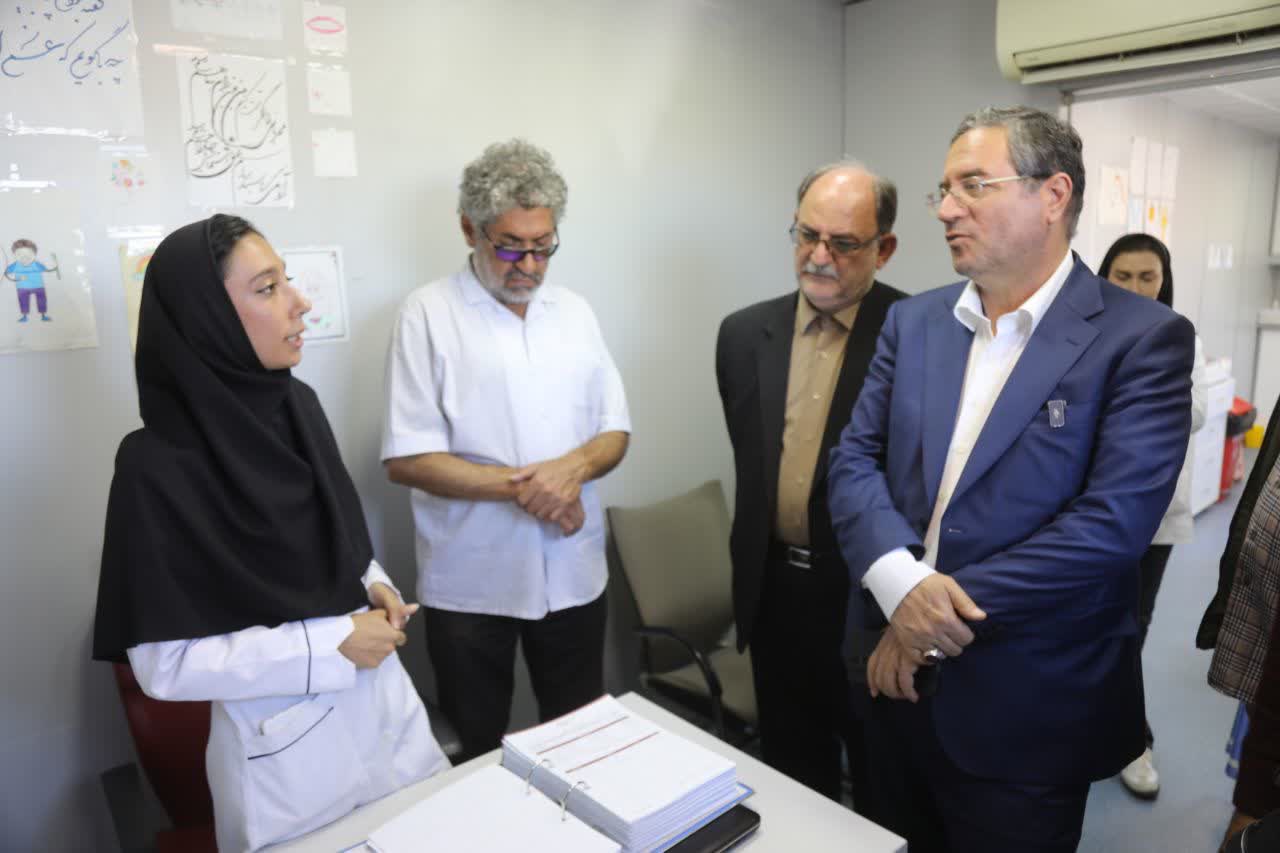 دیدار استاندار آذربایجانغربی با دکتر قاضیزاده هاشمی در نقده + تصاویر