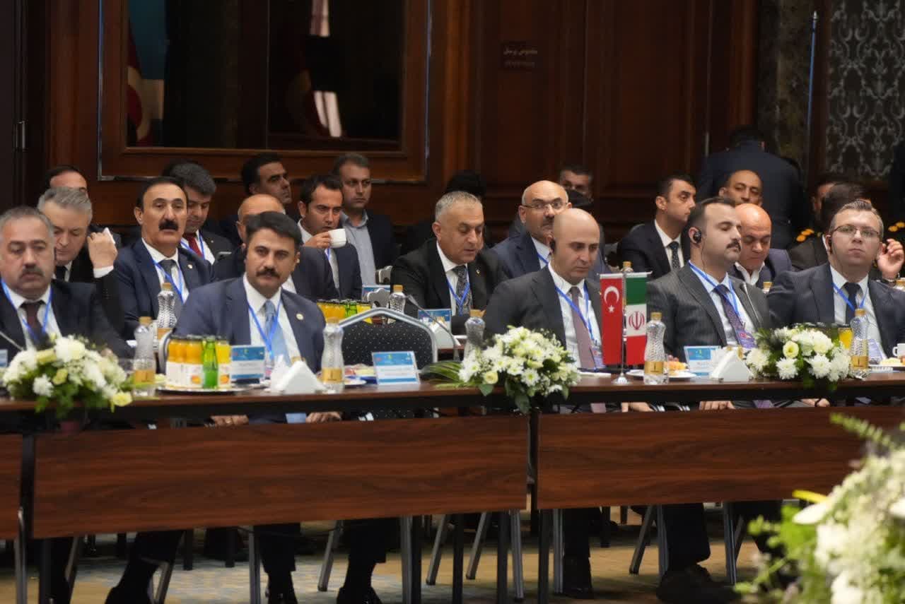 آلبوم تصویری / آغاز هفتمین نشست همکاری های مشترک آذربایجانغربی و استانهای هم مرز ترکیه در ارومیه
