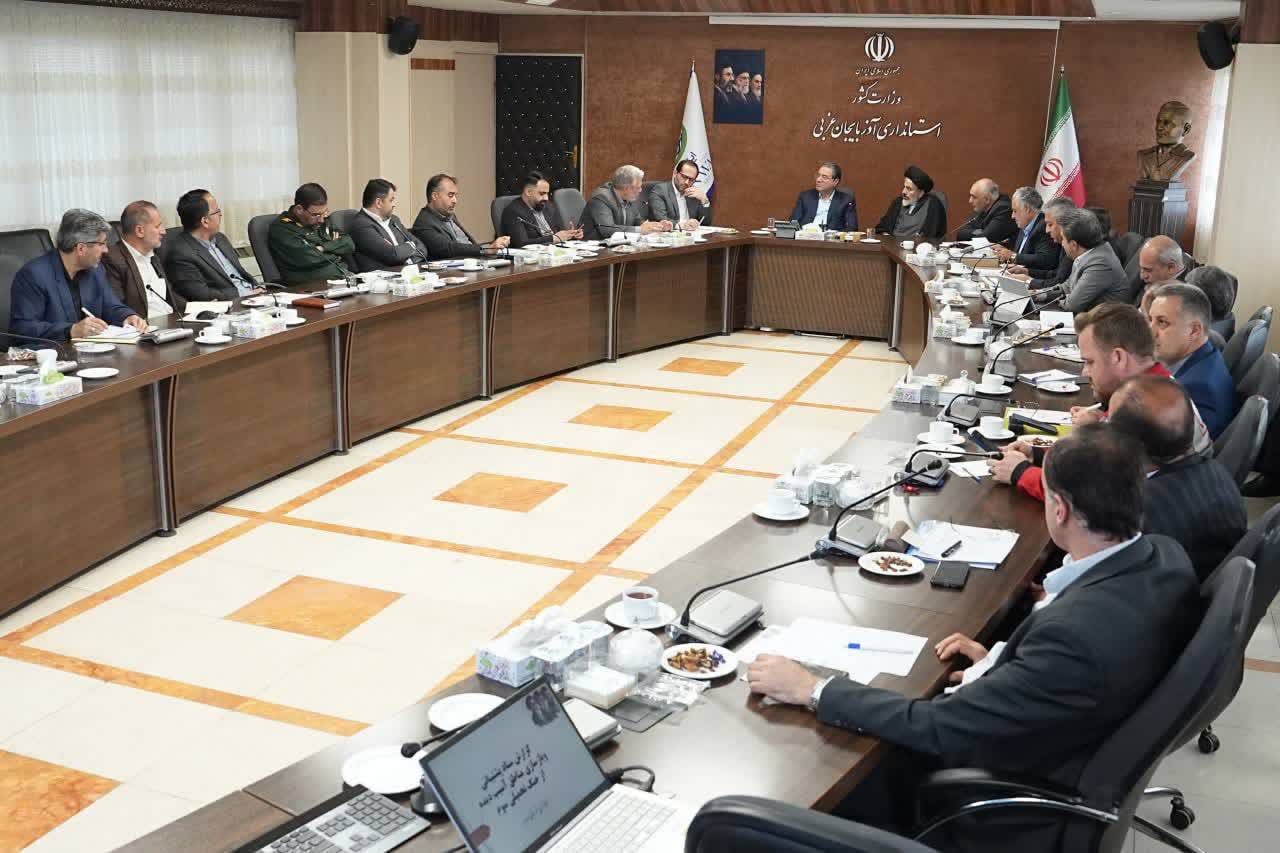 برگزاری جلسه ستاد پشتیبانی جنگ و بازسازی مناطق آسیب دیده در آذربایجانغربی + تصاویر
