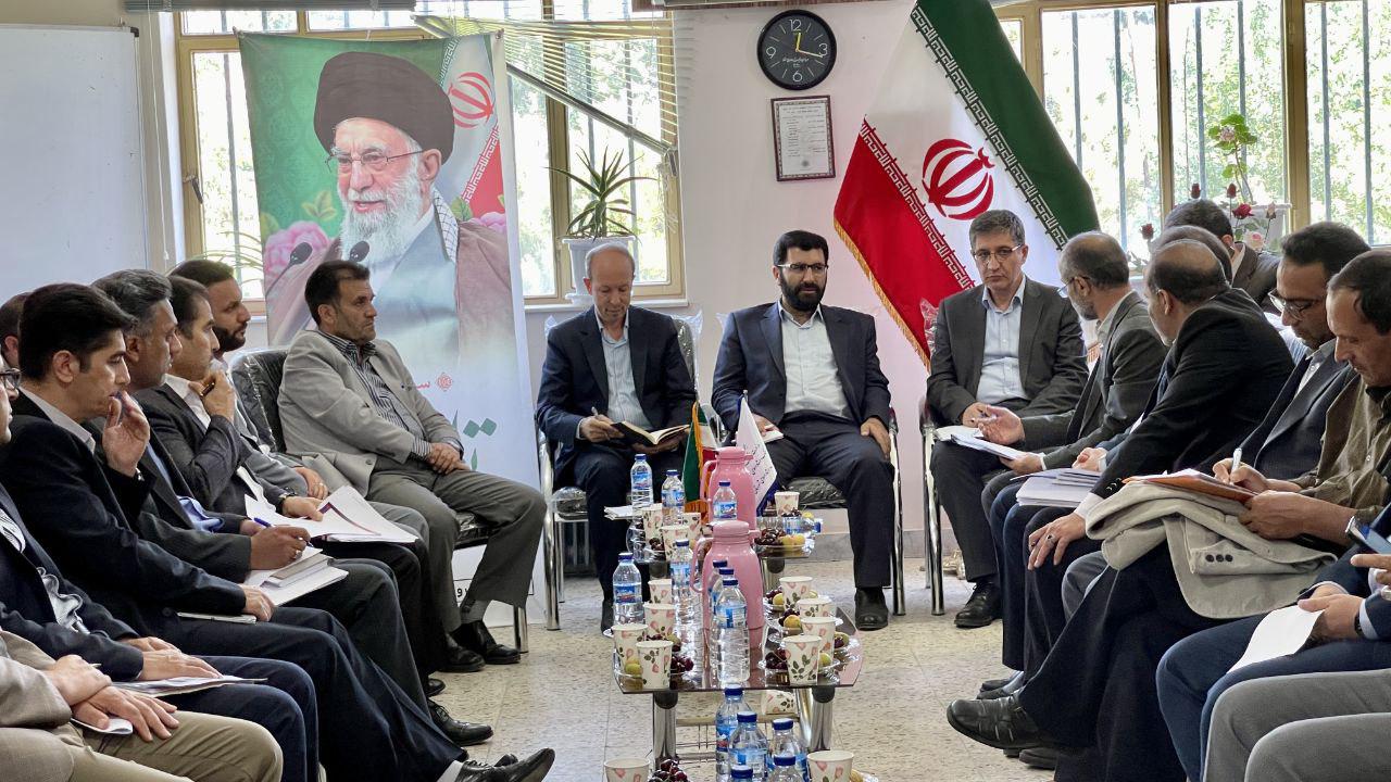 آلبوم تصویری / پیگیری مشکلات شهرستان اشنویه توسط مدیران استانی