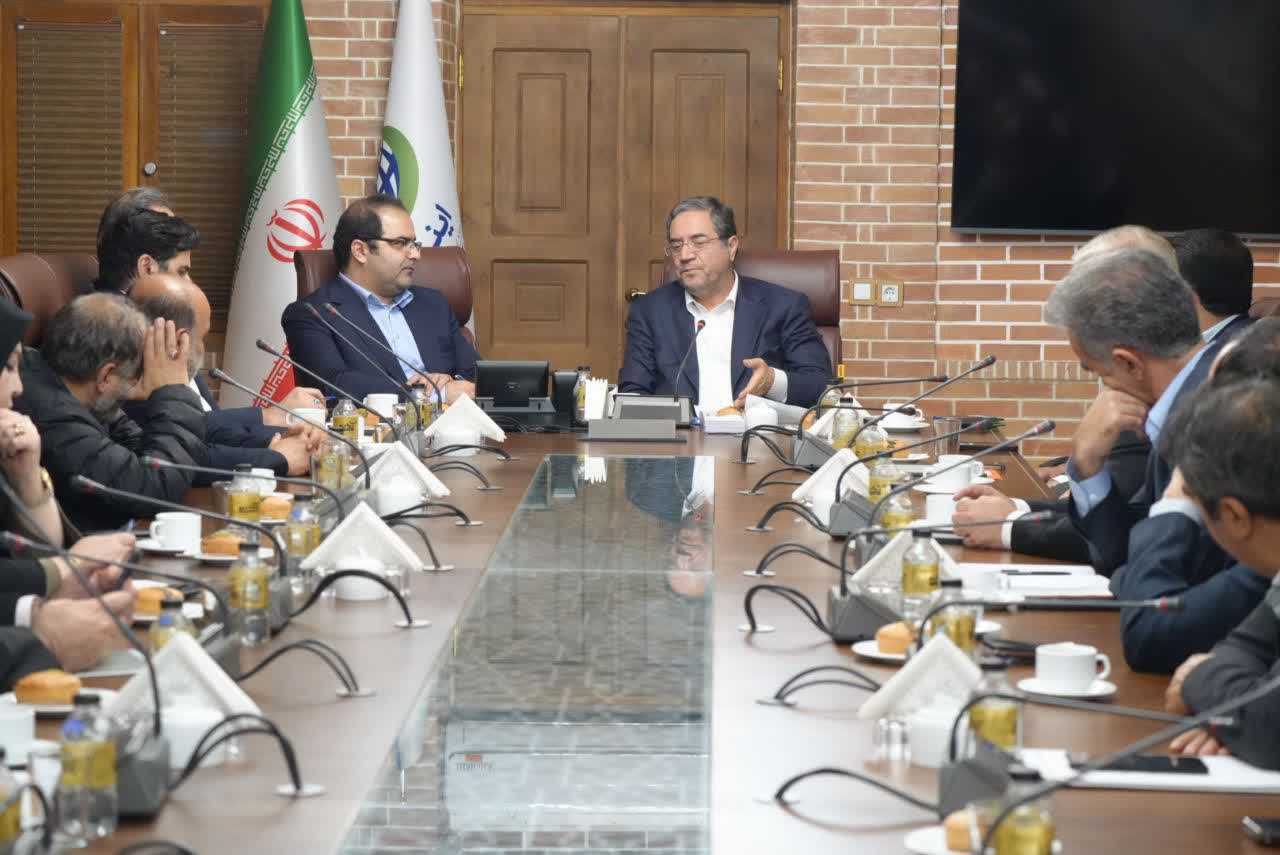 برگزاری نشست مشترک استاندار آذربایجانغربی با معاون برنامهریزی، نوآوری و هوشمندسازی وزیر صمت + تصاویر