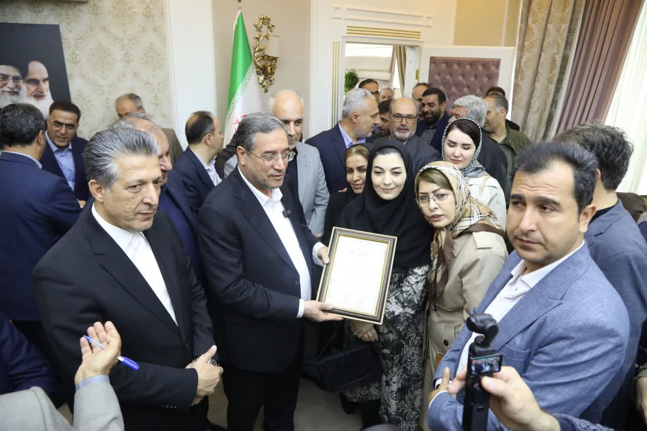 قدردانی استاندار آذربایجان‌غربی از مجاهدت اقتصادی بخش خصوصی در ایام جنگ رمضان