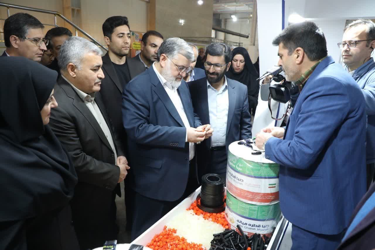 آلبوم تصویری / بازدید استاندار آذربایجان غربی از غرفه های نمایشگاه بین المللی صنایع و ماشین آلات کشاورزی ارومیه