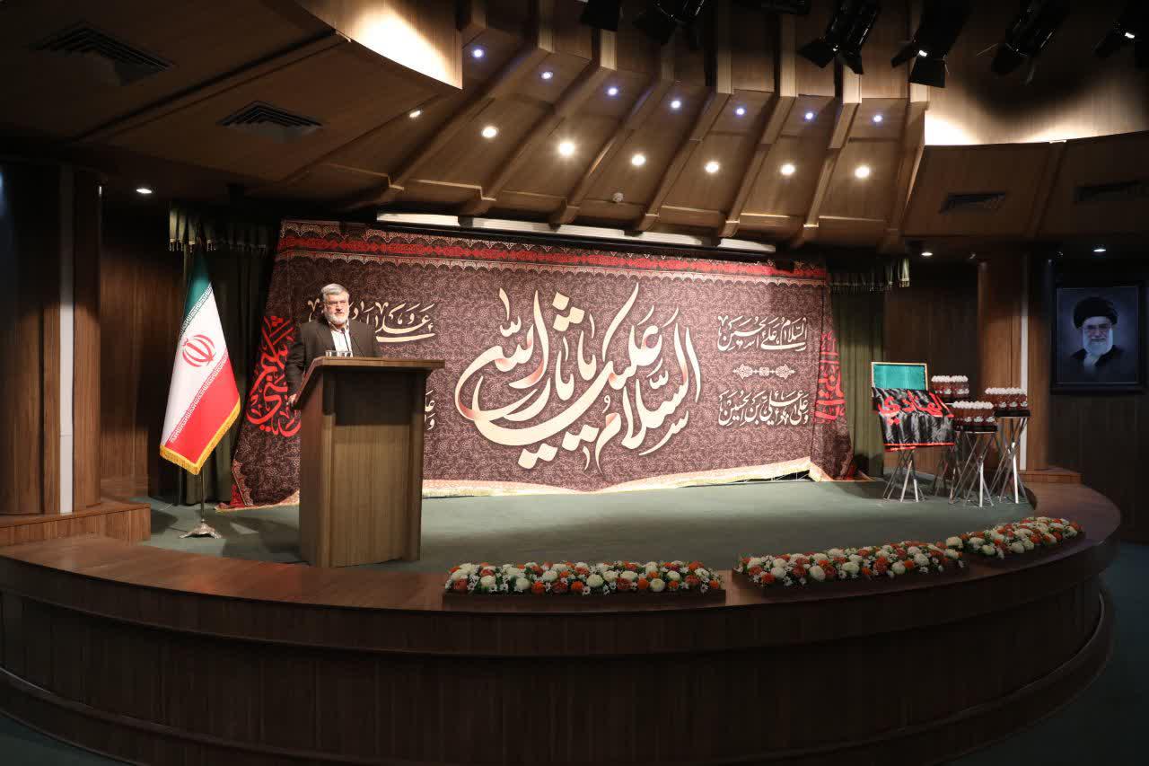 آلبوم تصویری / برگزاری آیین تجلیل از خادمین اربعین حسینی در استان و یادبود اولین سال بازگشایی مرز تمرچین جهت تردد زائرین اربعین