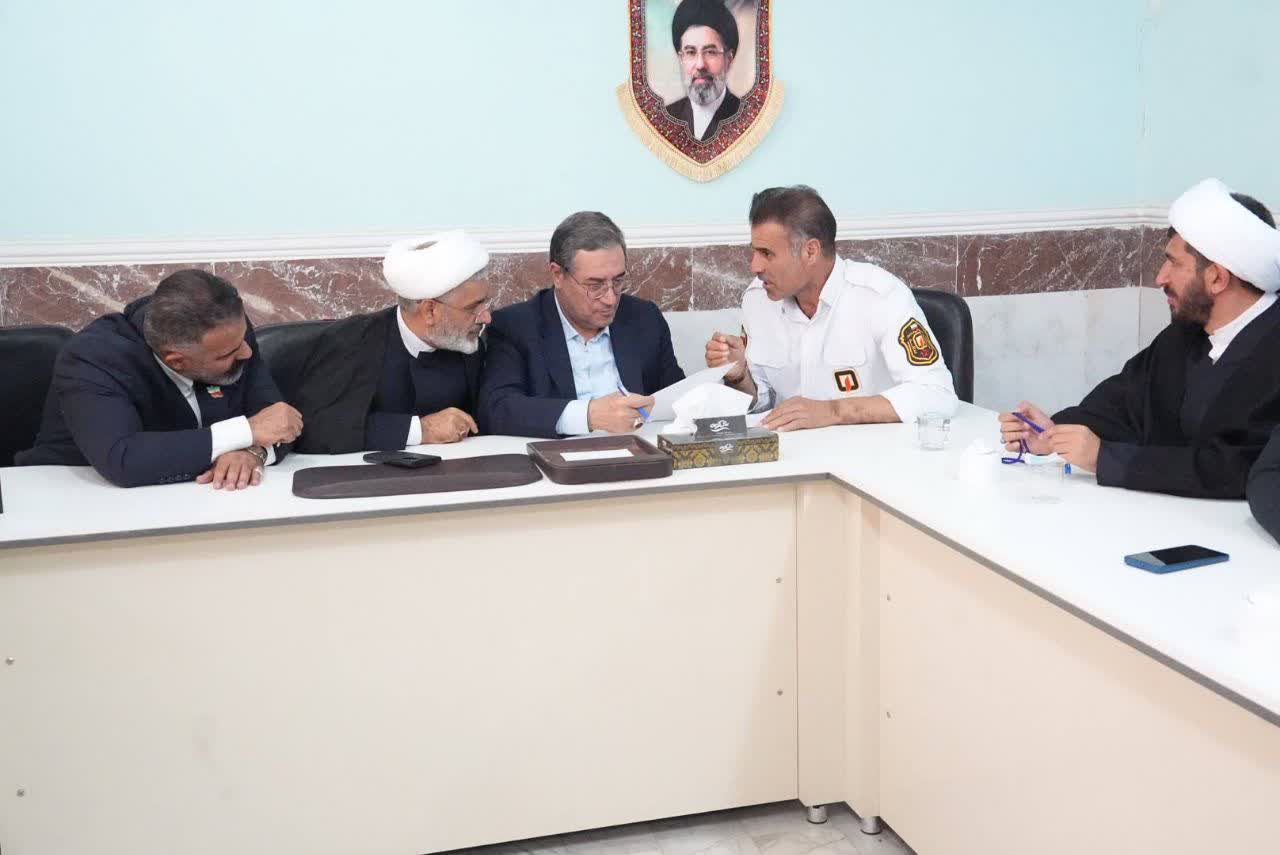 تأکید استاندار آذربایجانغربی بر رفع موانع سرمایهگذاری و مشکلات مردم در تکاب