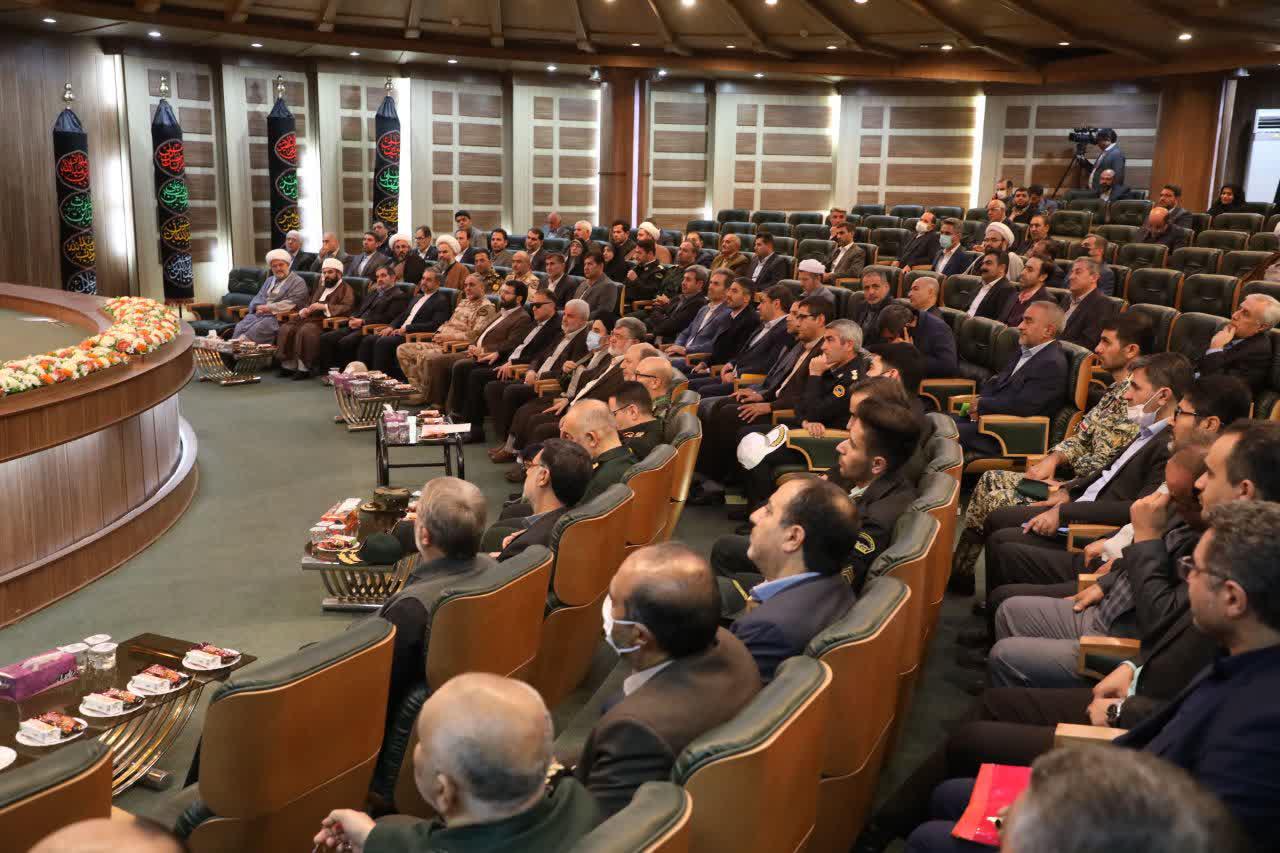 آلبوم تصویری / برگزاری آیین تجلیل از خادمین اربعین حسینی در استان و یادبود اولین سال بازگشایی مرز تمرچین جهت تردد زائرین اربعین