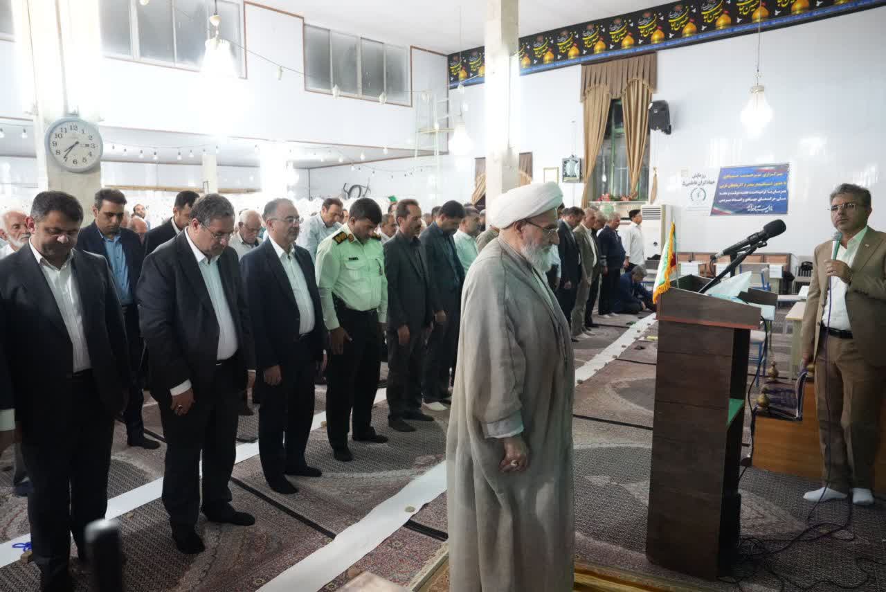 برگزاری میز خدمت محلهمحور بهمناسبت هفته دولت در ارومیه + تصاویر