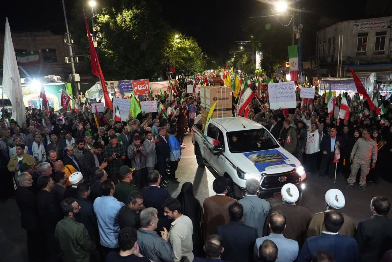 اعزام کاروان لوازم خانگی به آسیبدیدگان جنگ رمضان در آذربایجانغربی
