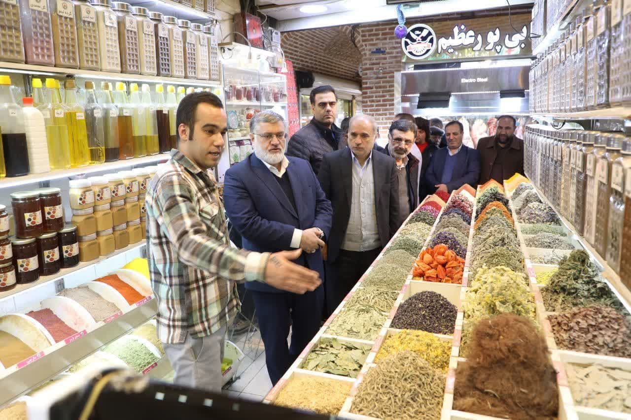 آلبوم تصویری / بازدید سرزده استاندار آذربایجان غربی از بازار قدیم ارومیه