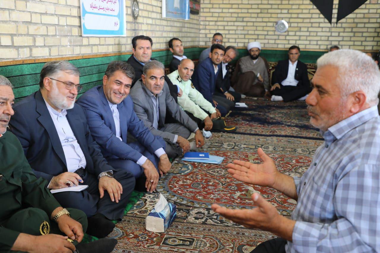 حضور استاندار آذربایجانغربی در جمع مردم روستای مظفرآباد بخش ایواوغلی