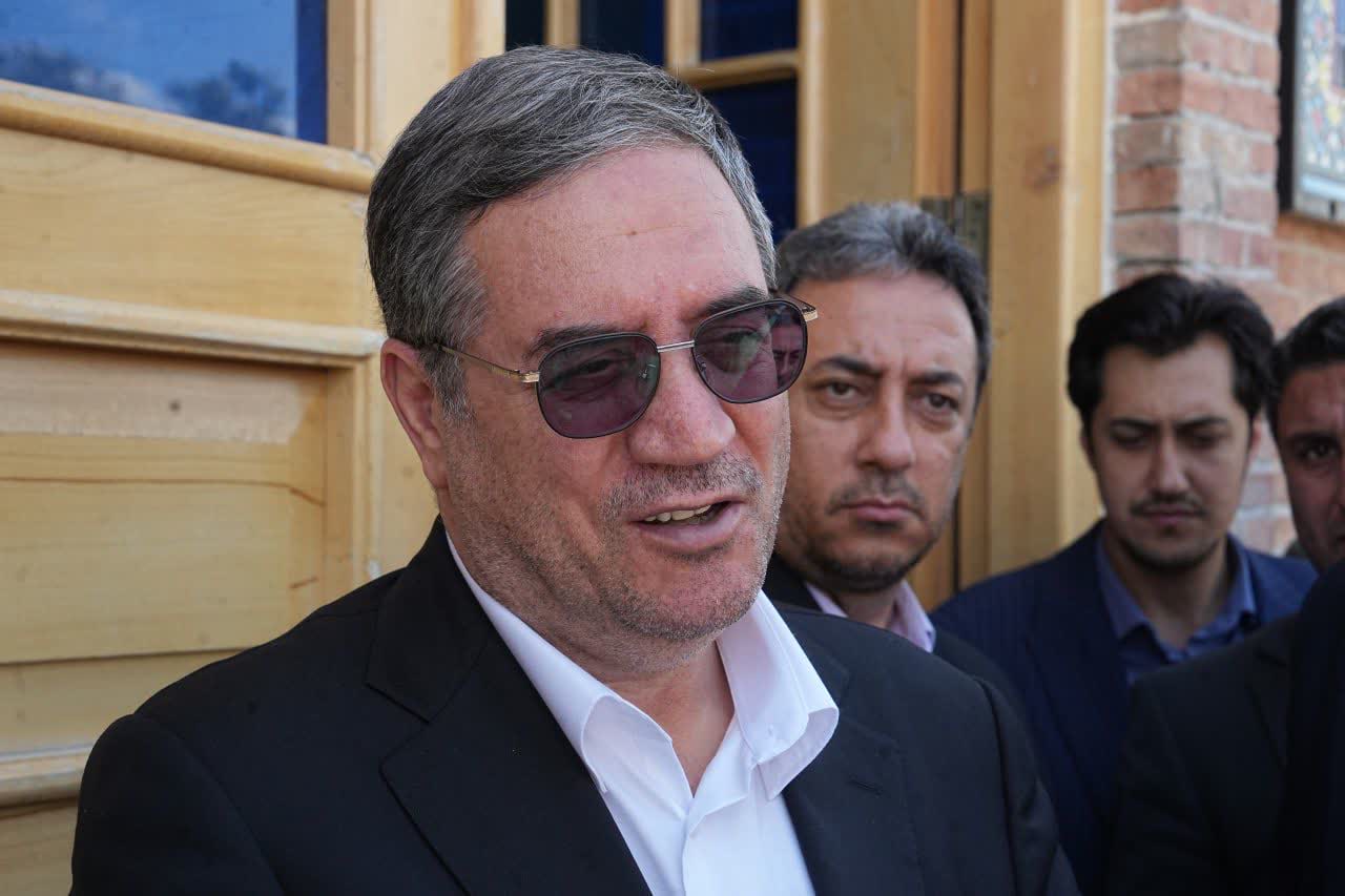 بازدید استاندار آذربایجانغربی از روند ساماندهی زمینهای لشکر 64 ارومیه