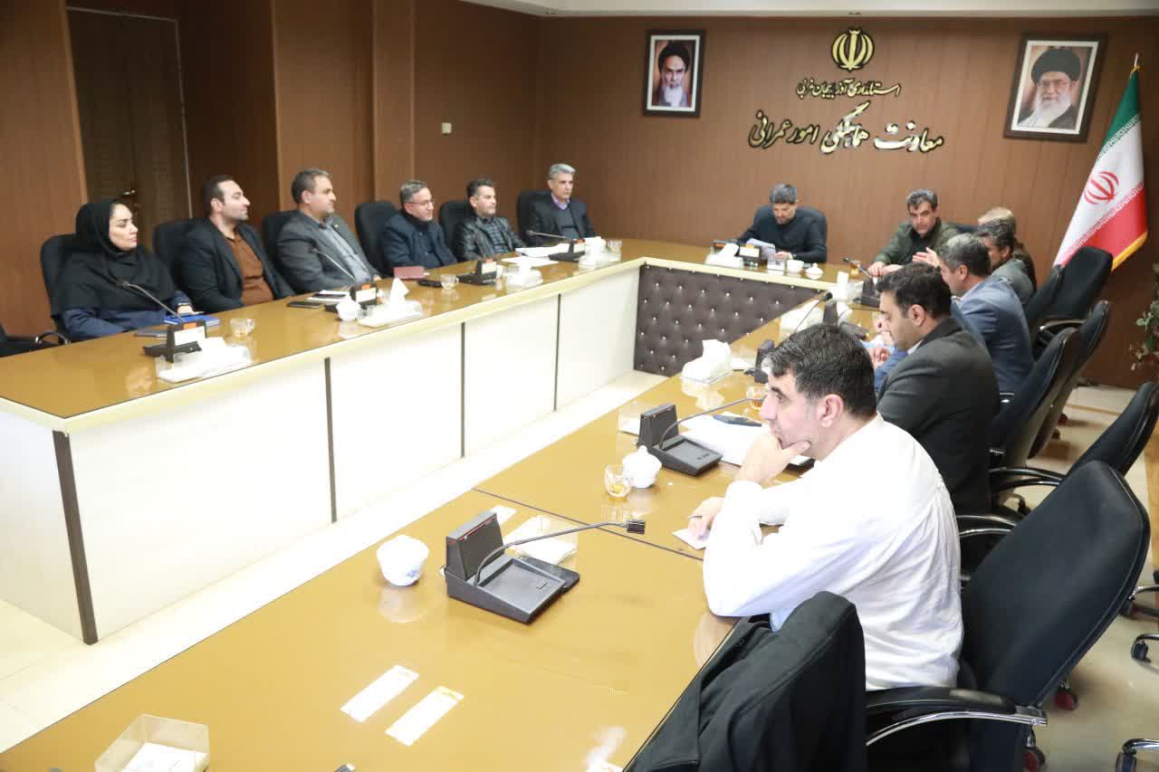برگزاری جلسه بررسی مشکلات پروژه مجتمع تجاری ستادیوم ارومیه + تصاویر