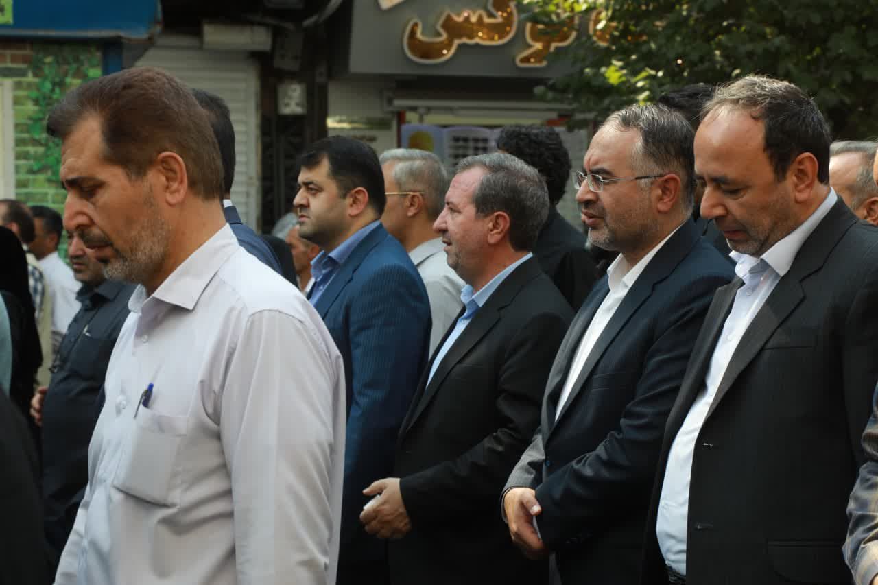 تشییع پیکر مطهر دو شهید تازهتفحصشده در ارومیه + تصاویر