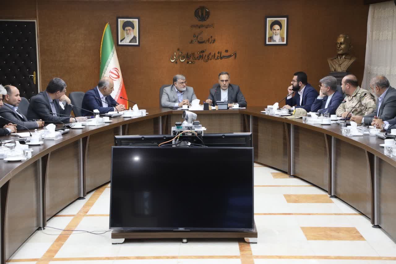 آلبوم تصویری / دیدار دستیار وزیر و مدیرکل مدیترانه و شرق اروپا وزارت امور خارجه با جمعی از فعالین اقتصادی آذربایجان غربی