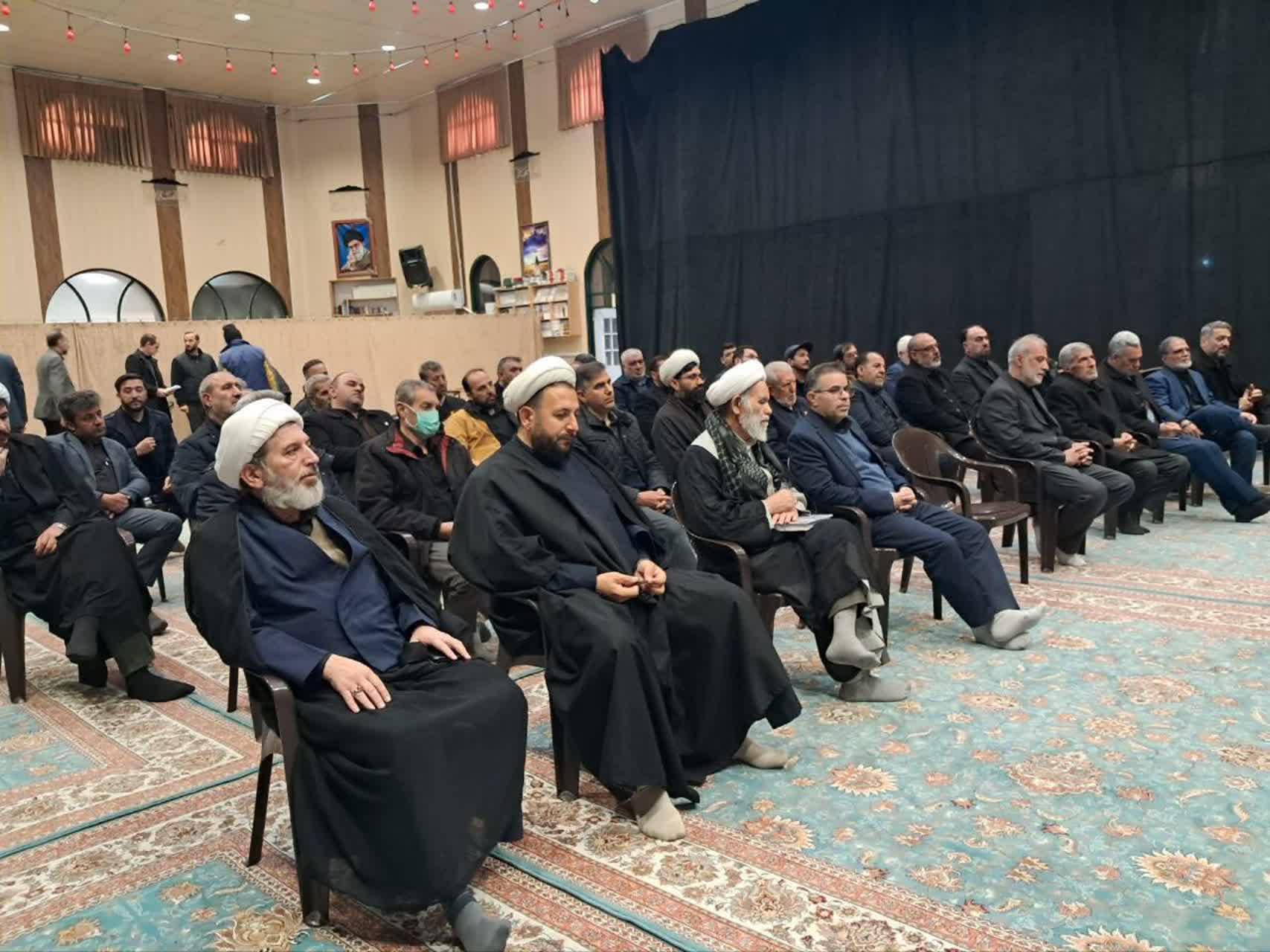 برگزاری نشست هم‌اندیشی معاون استاندار آذربایجان‌غربی با هیئت‌های مذهبی، هیأت امنای مساجد و مداحان