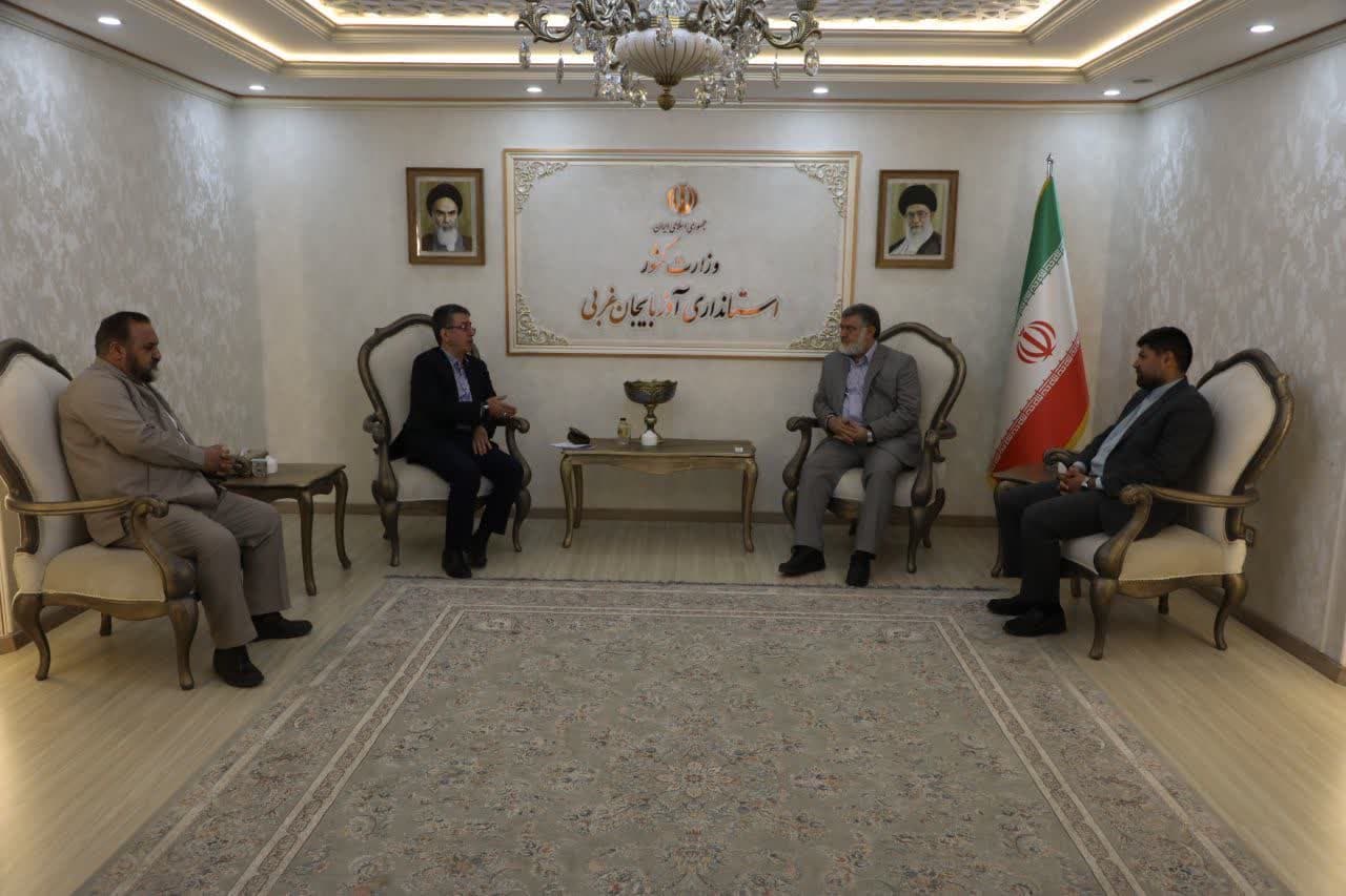 دیدار مدیرکل دفتر امور شوراهای اسلامی شهر و روستای وزارت کشور با استاندار آذربایجانغربی + تصاویر