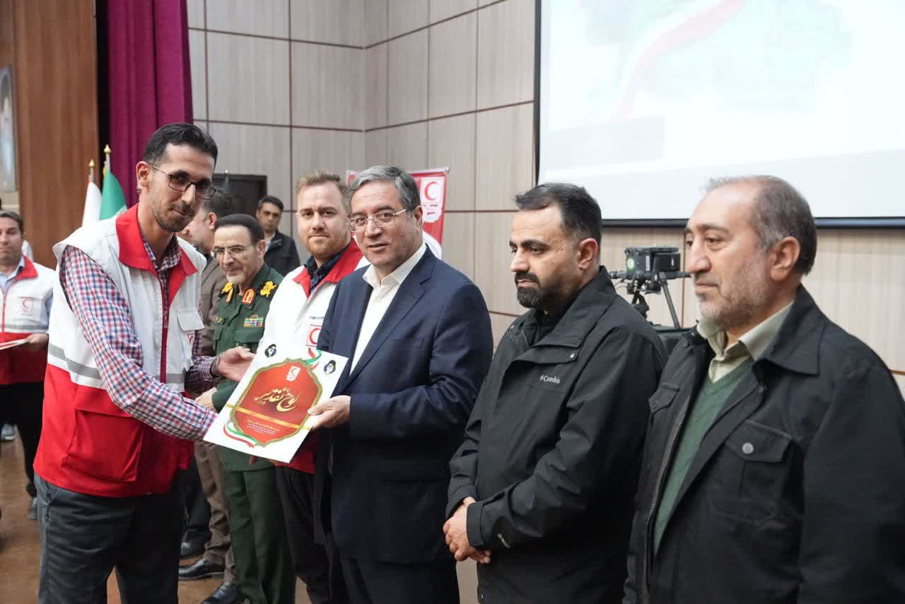 آلبوم تصویری / برگزاری مراسم تجلیل از رشادت‌های امدادگران جمعیت هلال احمر آذربایجان‌غربی