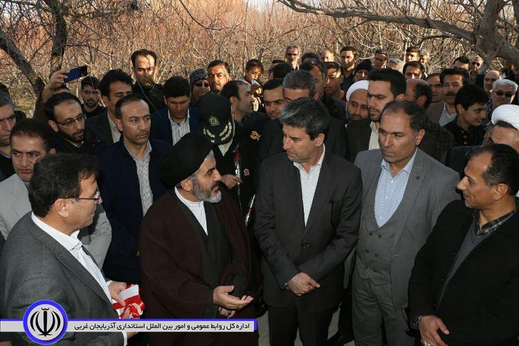 بهره برداری از طرح های بنیاد مسکن انقلاب اسلامی استان با حضور استاندار آذربایجان غربی+ آلبوم تصویری