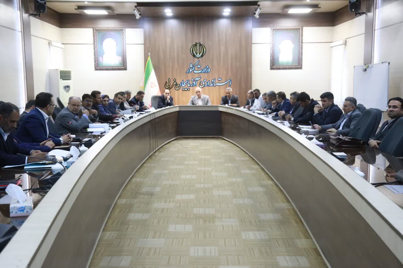 برگزاری جلسه کارگروه تسهیل و رفع موانع تولید آذربایجانغربی + تصاویر