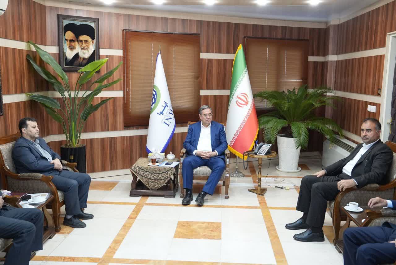 دیدار مدیرعامل صندوق حمایت از توسعه سرمایهگذاری در کشاورزی با استاندار آذربایجانغربی