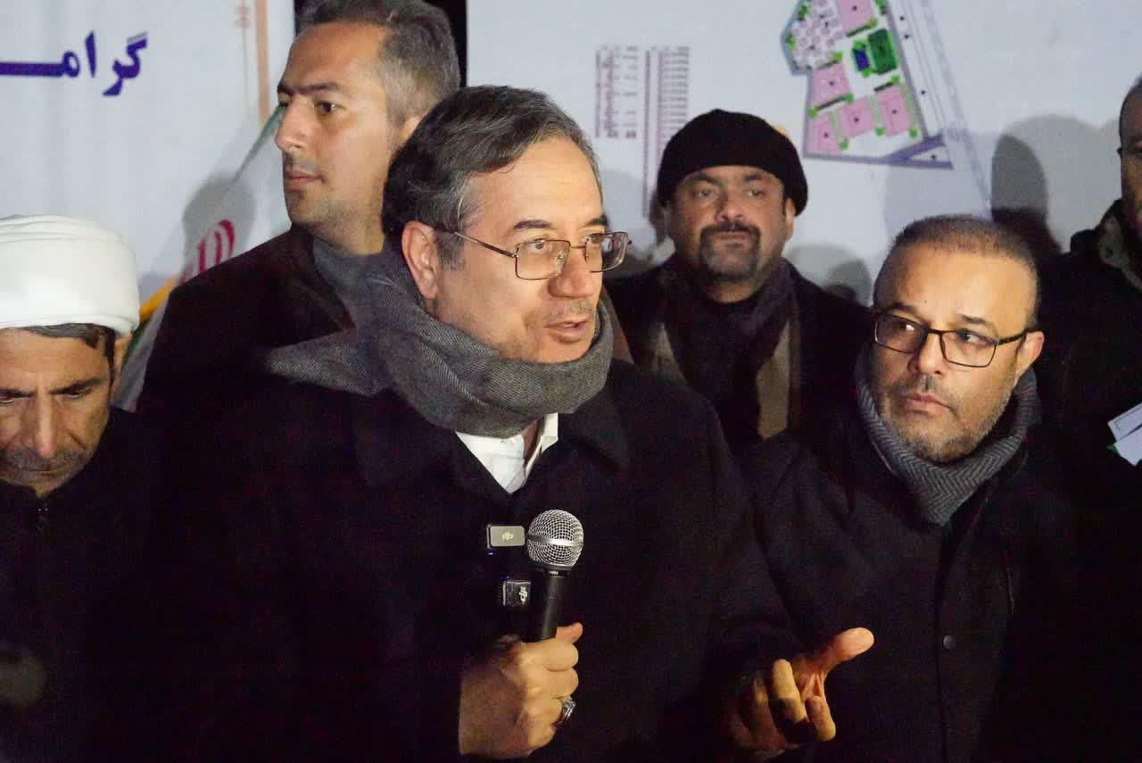 برگزاری آیین آغاز عملیات اجرایی احداث مجتمع خدماتی، رفاهی و گردشگری در بوکان + تصاویر