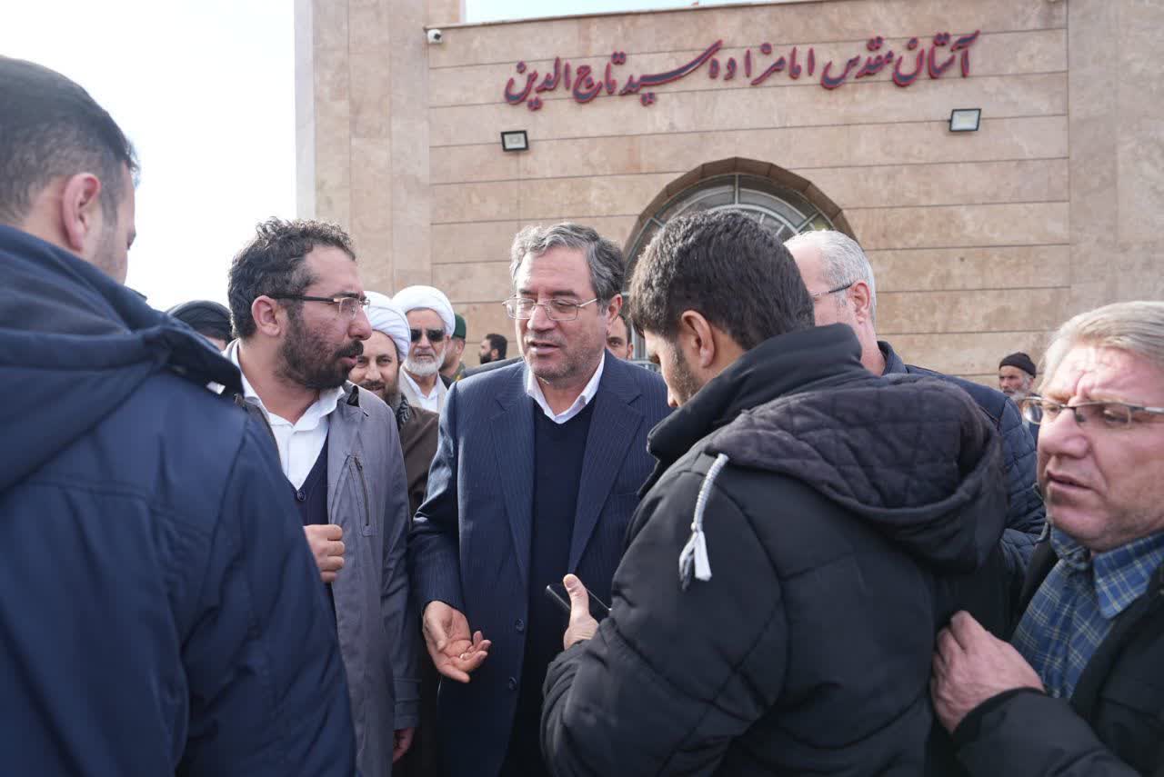 حضور استاندار آذربایجان‌غربی در آستان مقدس امامزاده سیدتاج‌الدین خوی + تصاویر