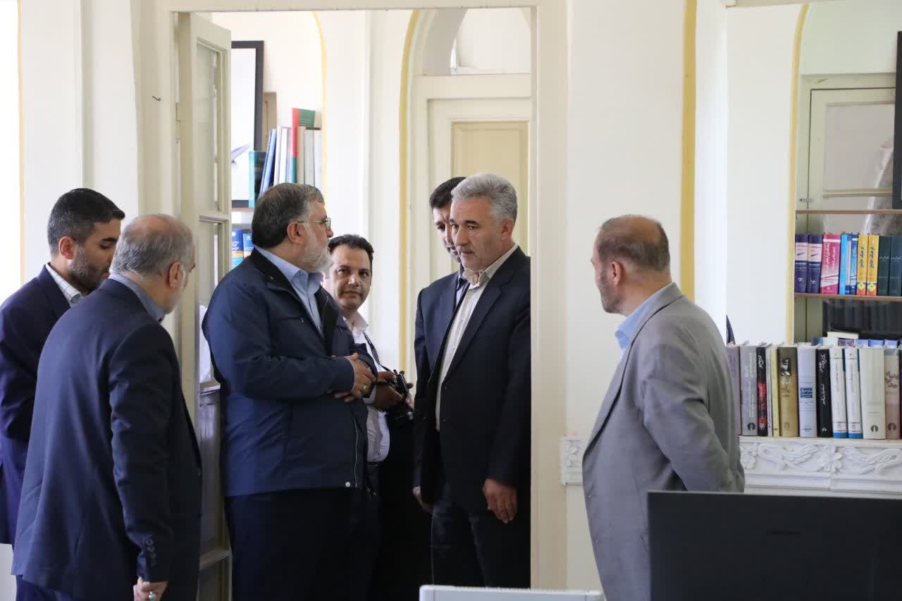 بازدید استاندار آذربایجانغربی از خانه انصاری ارومیه + تصاویر