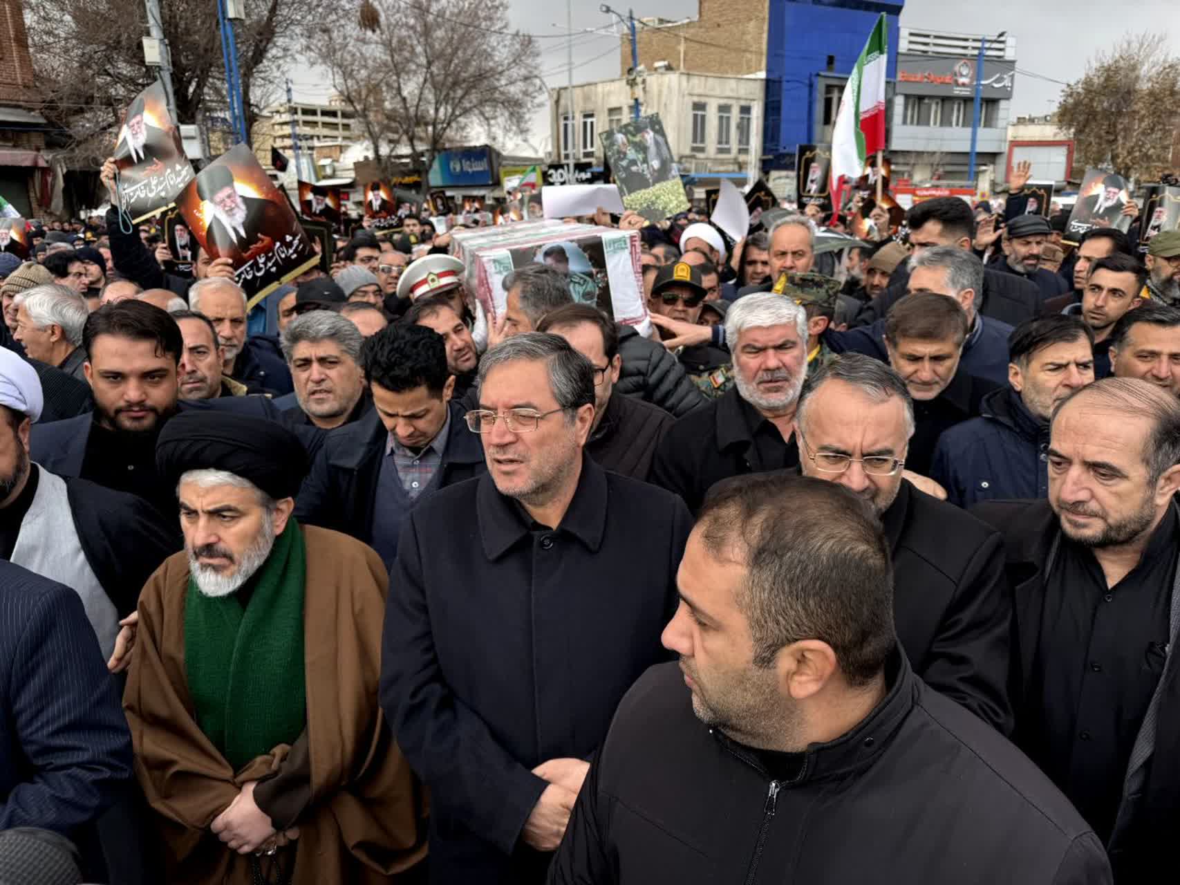 برگزاری آیین شهادت حضرت امام خامنه‌ای (قدس سره) و تشییع پیکر مطهر شهدای انتظامی آذربایجان‌غربی + تصاویر