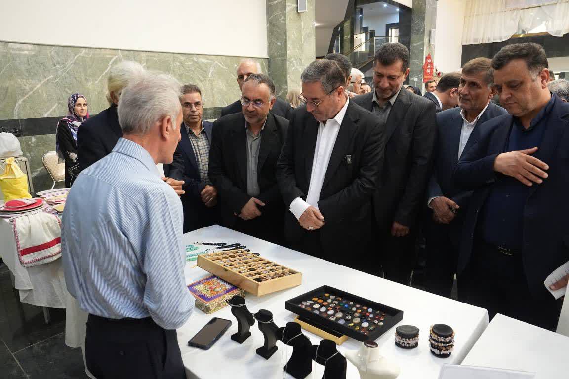 افتتاح نمایشگاه صنایعدستی در ارومیه + تصاویر