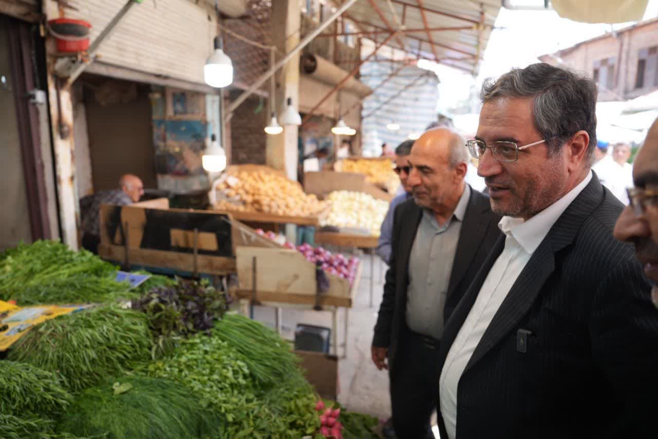 بازدید استاندار آذربایجانغربی از بازار تاریخی ارومیه + تصاویر