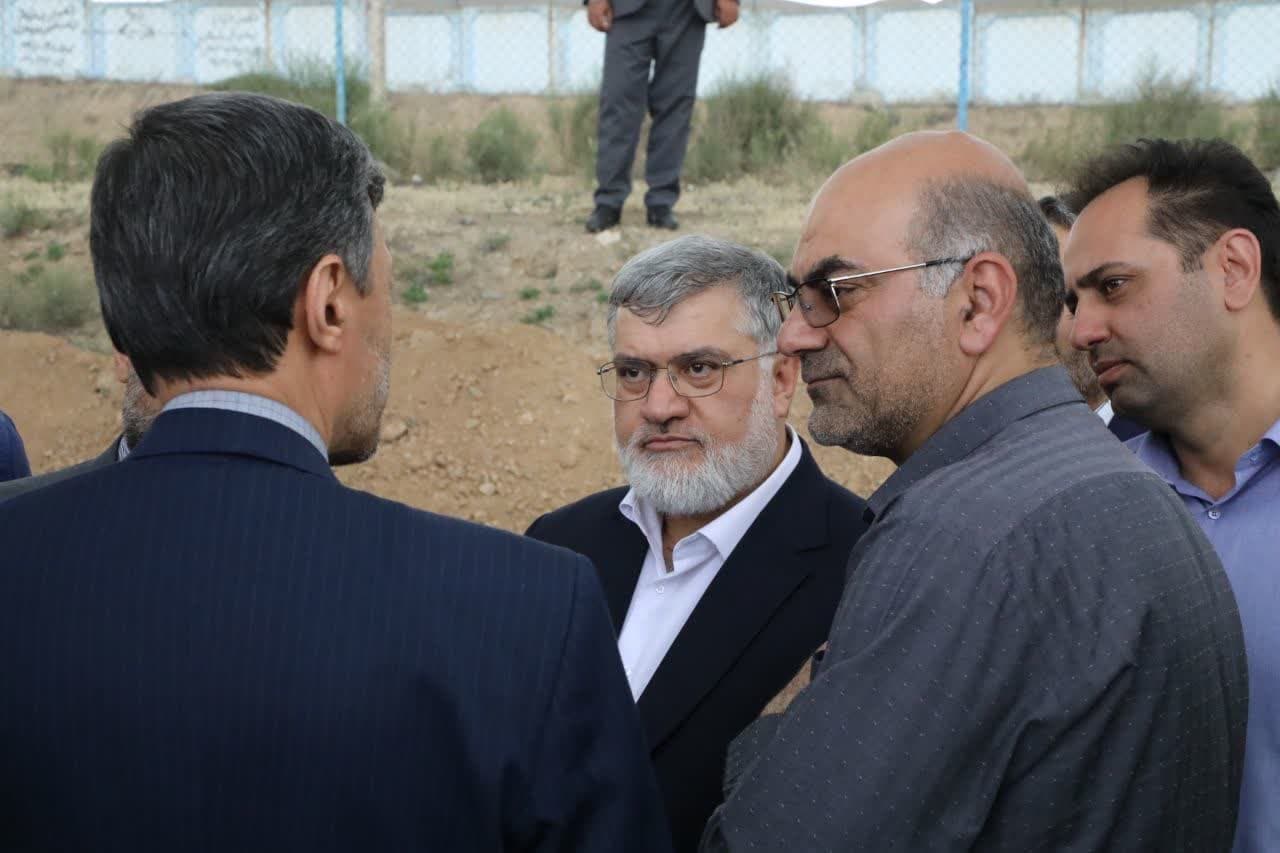 بازدید رئیس بنیاد مستضعفان انقلاب اسلامی و استاندار آذربایجانغربی از روند اجرای پروژه آبرسانی شهید شبان + تصاویر