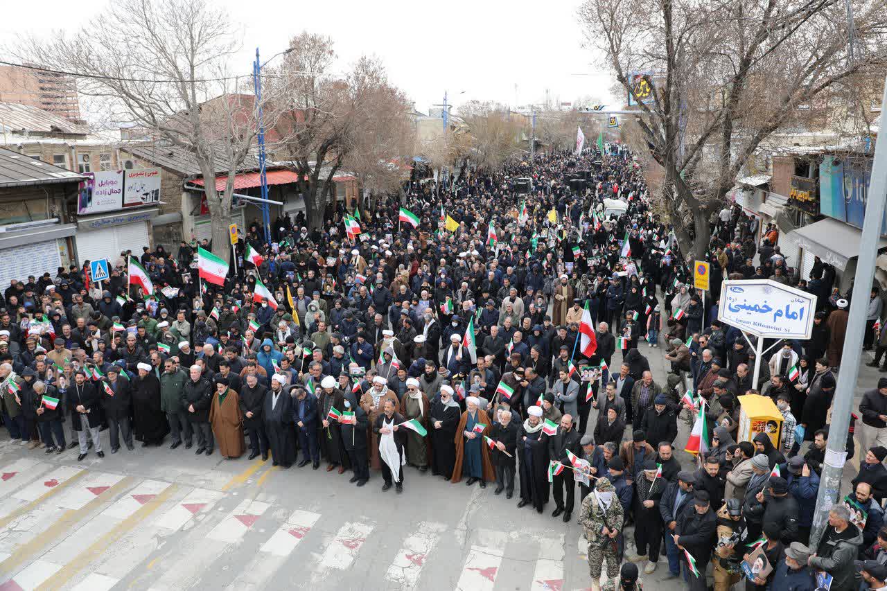 برگزاری تجمع تجدید بیعت مردمی با رهبری و عزاداری خیابانی شهادت حضرت علی (ع) + تصاویر