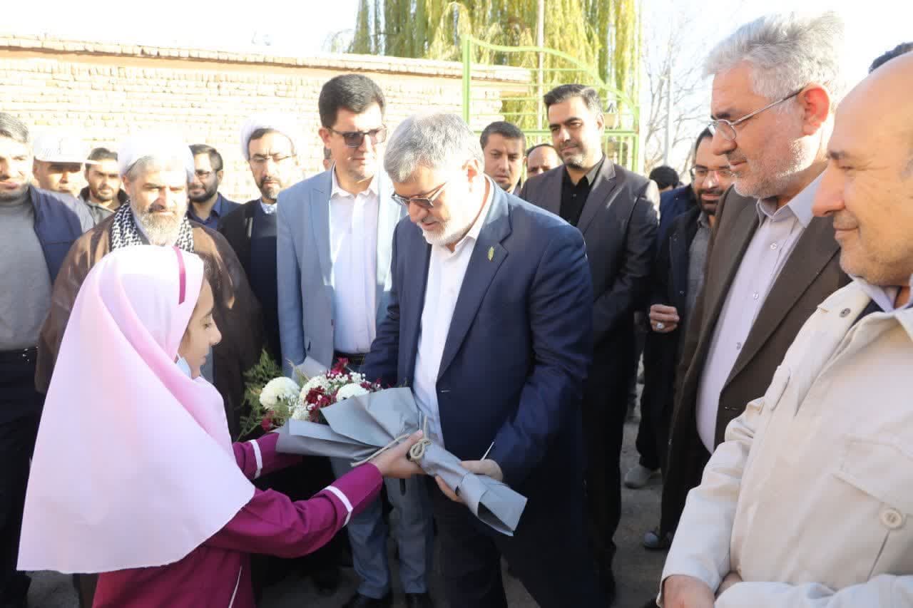 آلبوم تصویری / سفر استاندار آذربایجان غربى به شهرستان شوط
