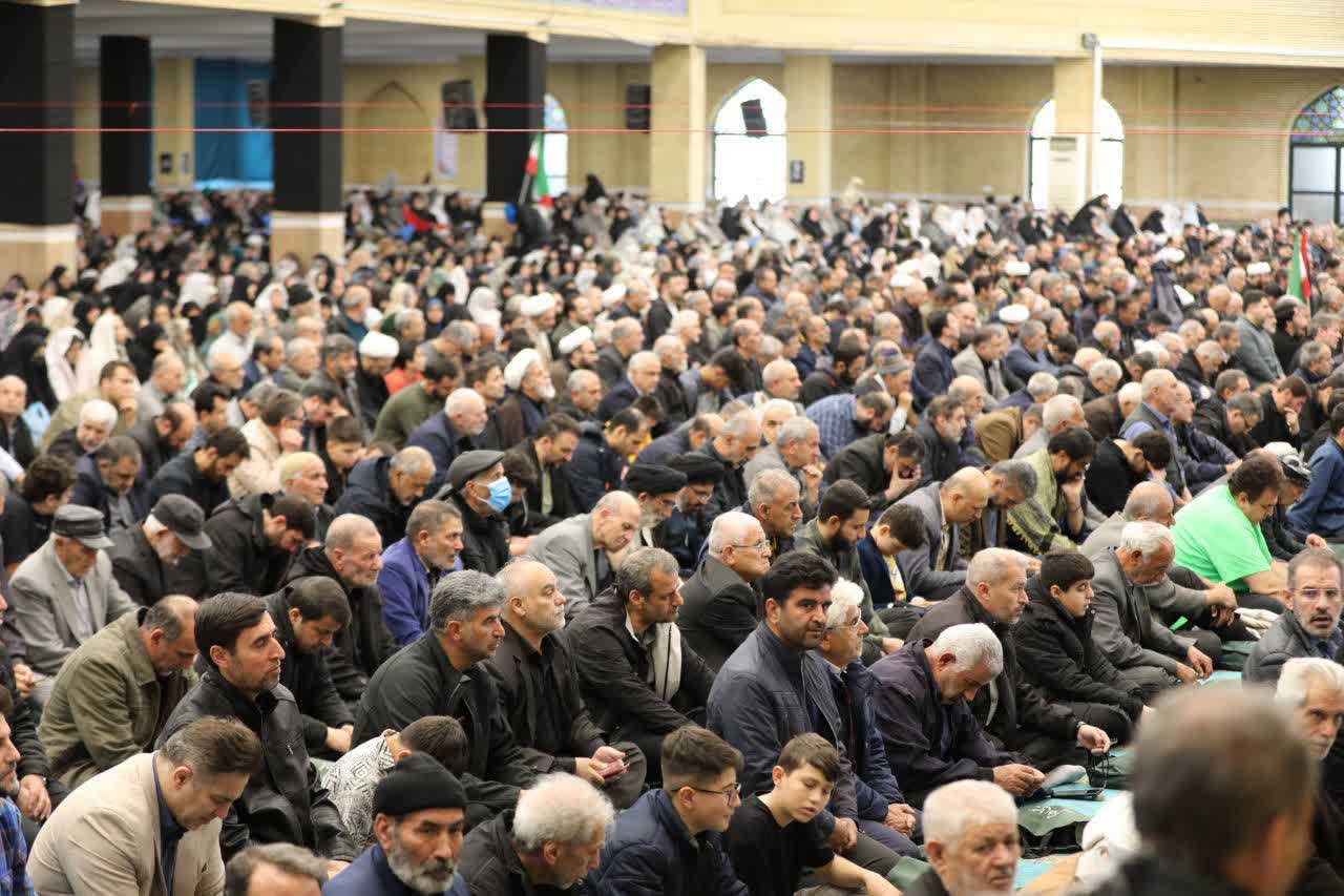 برگزاری آیین عبادی و سیاسی نماز جمعه ارومیه + تصاویر