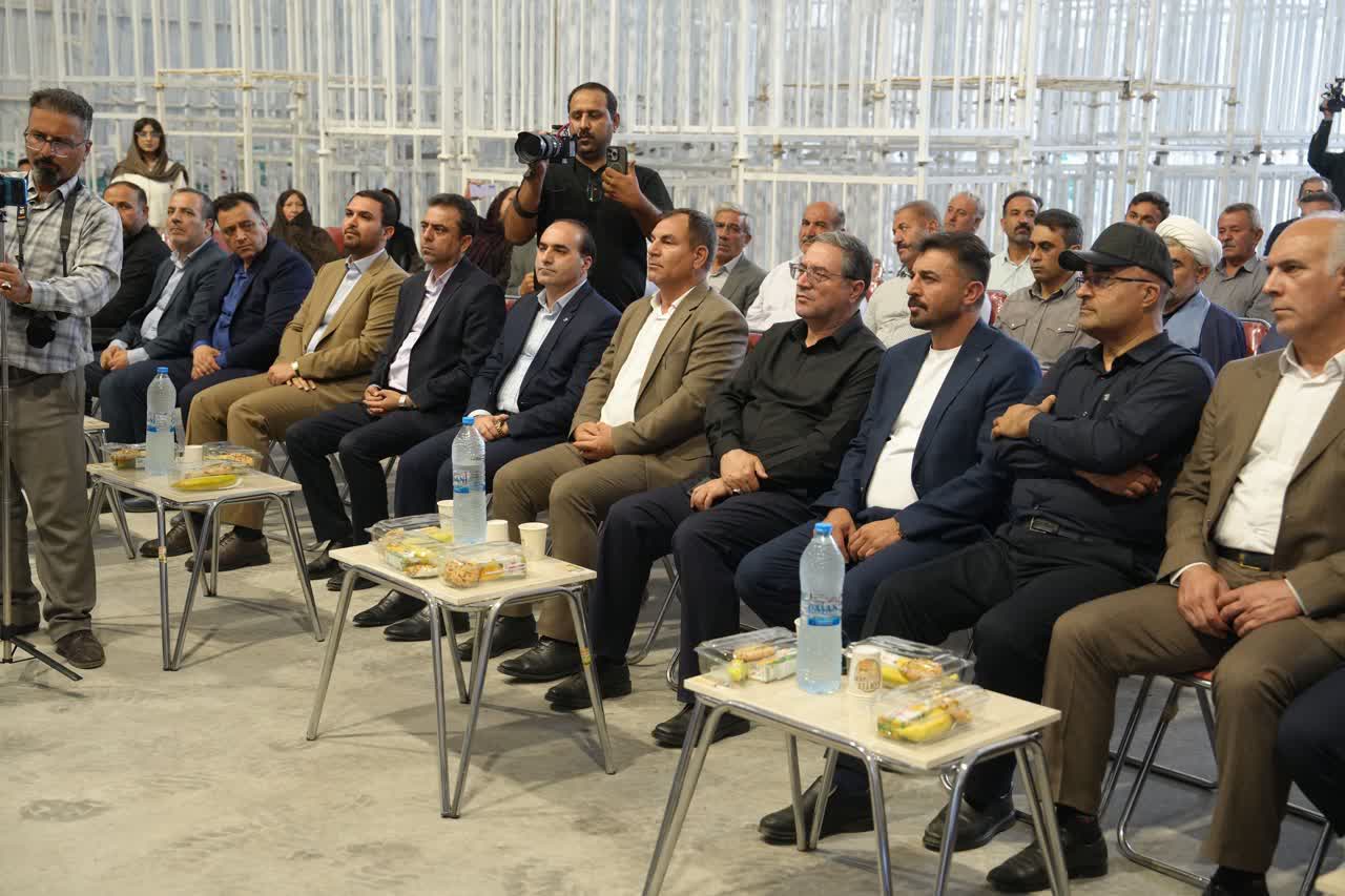 افتتاح واحد تولید انواع شیرخشک، پودر آب‌پنیر و روغن کره در میاندوآب + تصاویر