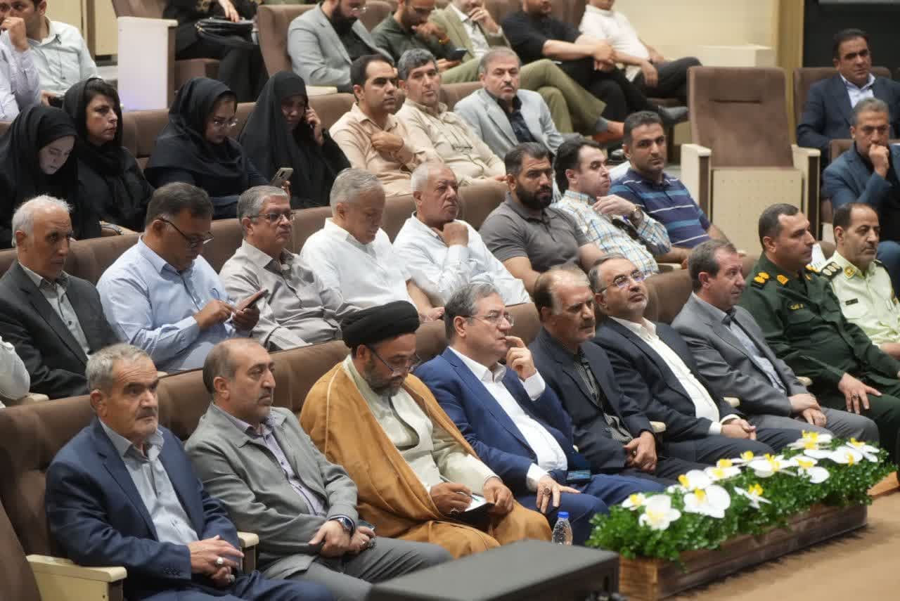 آلبوم تصویری / برگزاری آیین بزرگداشت روز خبرنگار در ارومیه