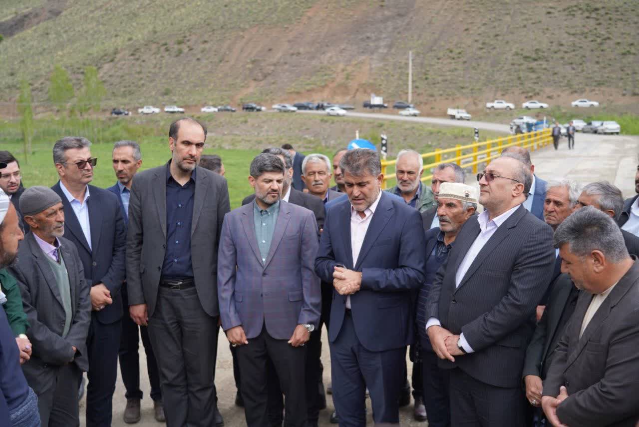 آغاز فاز دوم عملیات بهسازی محور مرزی و روستایی منطقه الند شهرستان خوی
