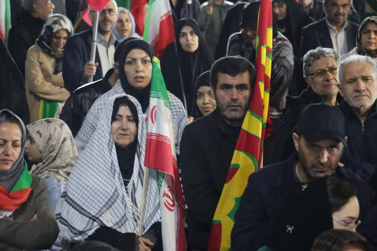 استمرار حضور دشمن ستیز مردم ارومیه در سنگر خیابان و پاسداری از ارزشهای نظام و انقلاب + تصاویر