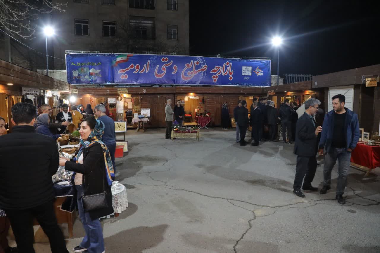 آلبوم تصویری / بازدید استاندار آذربایجانغربی از روند فعالیت دستگاه هی خدمات رسان، امدادی و گردشگری