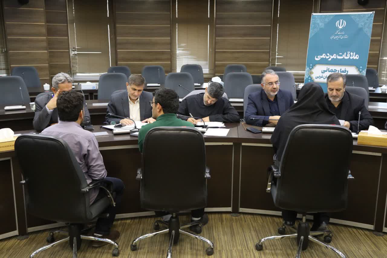 برگزاری ملاقات مردمی مدیران استانداری آذربایجانغربی + تصاویر