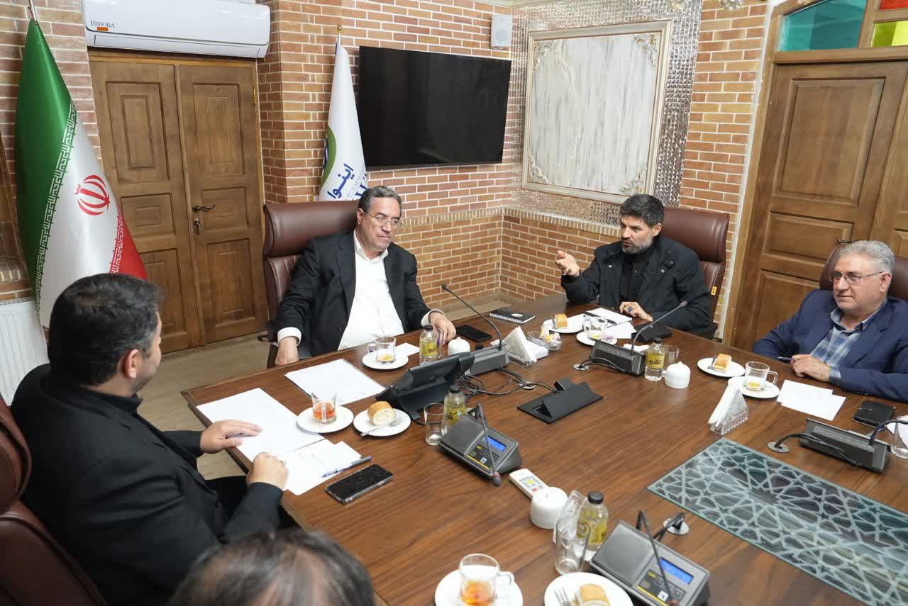 دیدار شهردار و مدیران شهرداری ارومیه با استاندار آذربایجان‌غربی + تصاویر