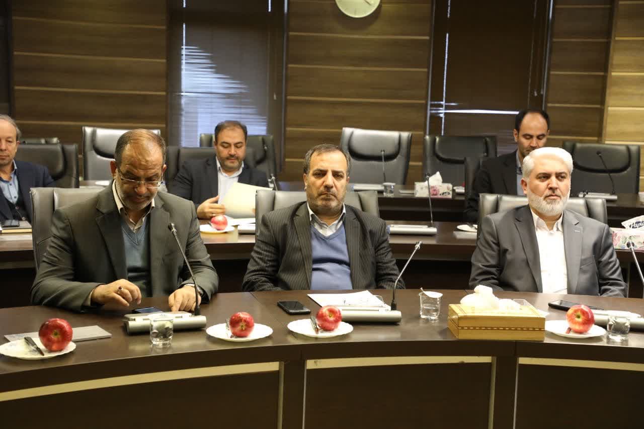 آلبوم تصویری / نشست مشترک فرمانداران استان با معاونین و مشاوران استاندار و مدیران ستادی استانداری آذربایجان غربی